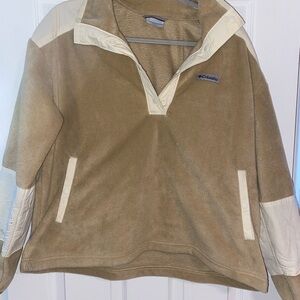 Columbia Beige and Off-White Fleece Jacket